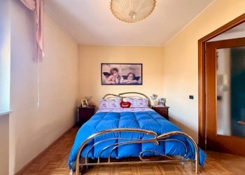 Camera da letto - Quadrilocale largo Prati, 2, Villastellone - foto 22