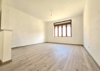 Camera da letto - Quadrilocale Alba - foto 6