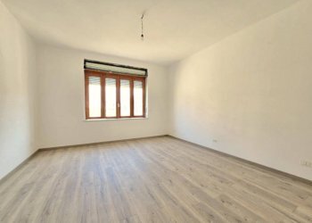 Camera da letto - Quadrilocale Alba - foto 7