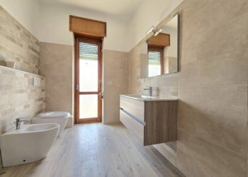 Bagno - Quadrilocale Alba - foto 11