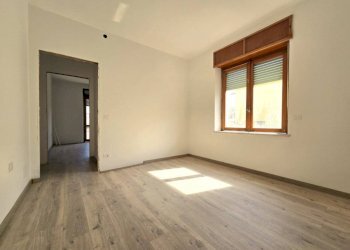 Camera da letto - Quadrilocale Alba - foto 16