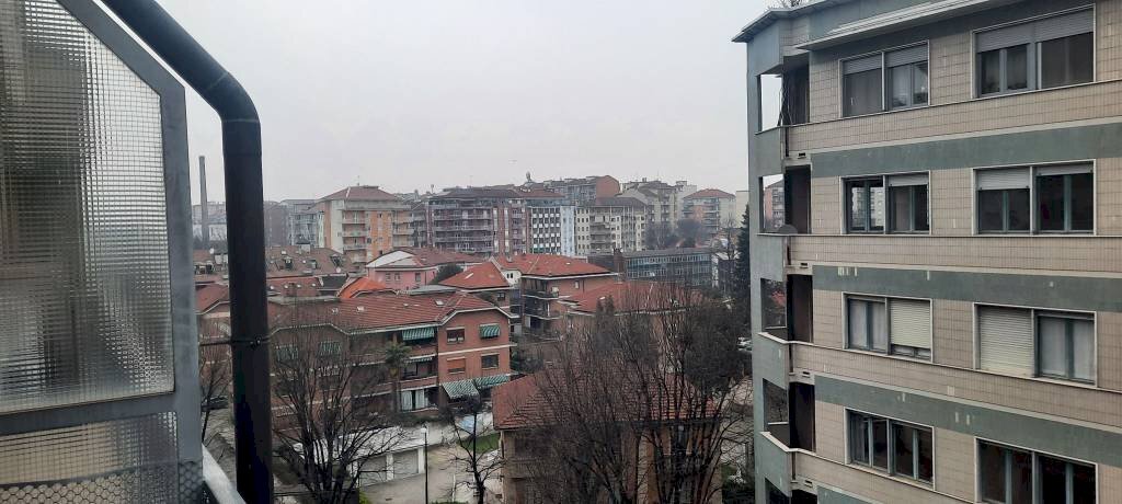 Vista - Bilocale corso Orbassano, 191/4, Torino (zona Santa Rita) - foto 2