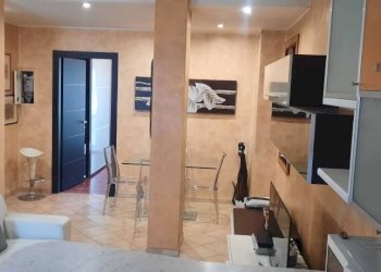 Soggiorno - Bilocale corso Orbassano, 191/4, Torino (zona Santa Rita) - foto 14