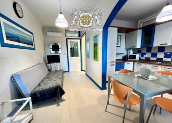 Soggiorno - Quadrilocale via Napoleone Bonaparte, 50, Alassio - foto 2