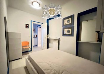 Camera da letto - Quadrilocale via Napoleone Bonaparte, 50, Alassio - foto 14