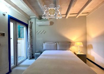 Camera da letto - Quadrilocale via Napoleone Bonaparte, 50, Alassio - foto 26