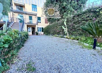 Cortile interno - Quadrilocale via Napoleone Bonaparte, 50, Alassio - foto 42