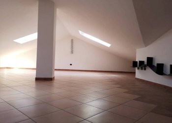 Stanza non arredata - Attico corso Dello Statuto, 2A, Mondovì - foto 29