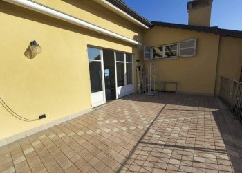 Terrazzo - Attic corso Dello Statuto, 2A, Mondovì - photo 1