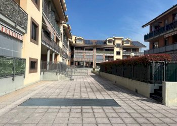 Cortile interno - Quadrilocale via Gioacchino Rossini, 1, Beinasco - foto 3