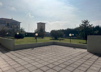 Giardino - Quadrilocale via Gioacchino Rossini, 1, Beinasco - foto 22