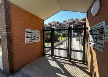 Interno palazzo - Quadrilocale via Gioacchino Rossini, 1, Beinasco - foto 35