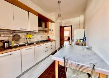 Cucina - Appartamento via Tazio Nuvolari, Roma - foto 8