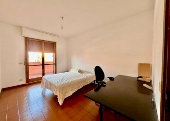 Camera da letto - Appartamento via Tazio Nuvolari, Roma - foto 10