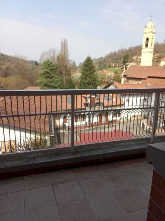 Balcone - Quadrilocale corso Chieri, 168, Torino (zona Madonna del Pilone) - foto 2