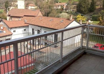 Balcone - Quadrilocale corso Chieri, 168, Torino (zona Madonna del Pilone) - foto 1