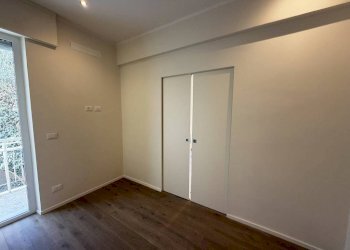 Camera da letto - Bilocale via Balbi, 97, Genova - foto 22