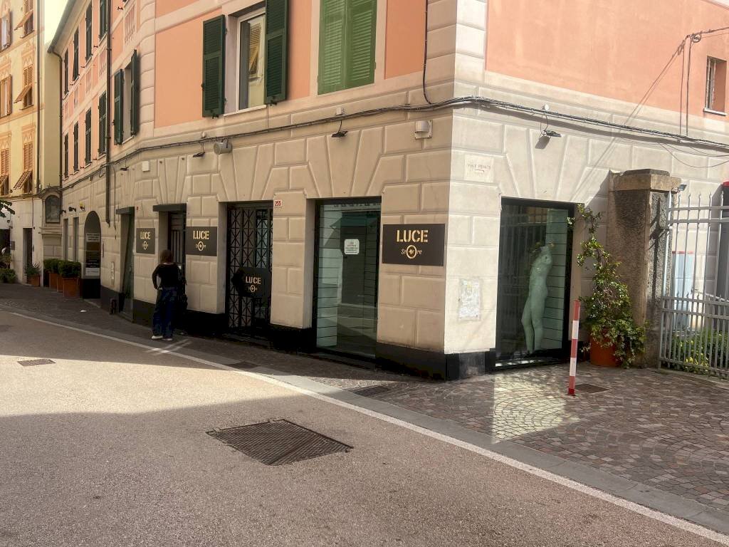Zona - Negozio via Guglielmo Oberdan, 109, Genova (zona Nervi) - foto 2