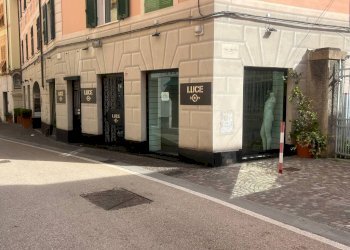 Zona - Negozio via Guglielmo Oberdan, 109, Genova (zona Nervi) - foto 4