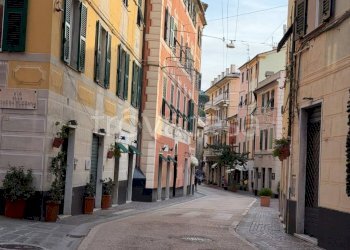 Zona - Negozio via Guglielmo Oberdan, 109, Genova (zona Nervi) - foto 11