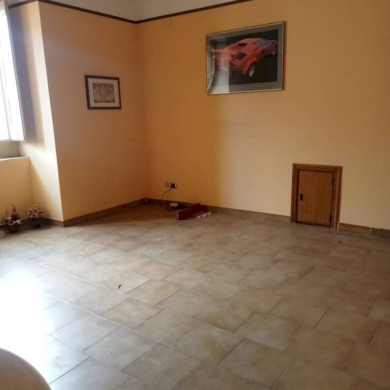 Stanza non arredata - Three-room apartment piazza Risorgimento, San Giorgio del Sannio - photo 2