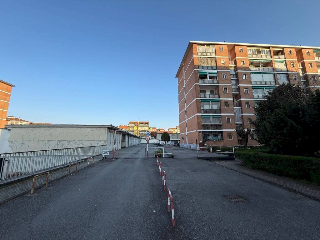 Zona - Box via Saverio Mercadante, 96, Torino (zona Regio Parco) - foto 3