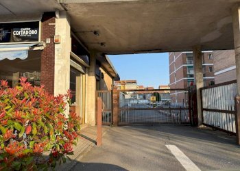 Terrazzo - Box via Saverio Mercadante, 96, Torino (zona Regio Parco) - foto 2