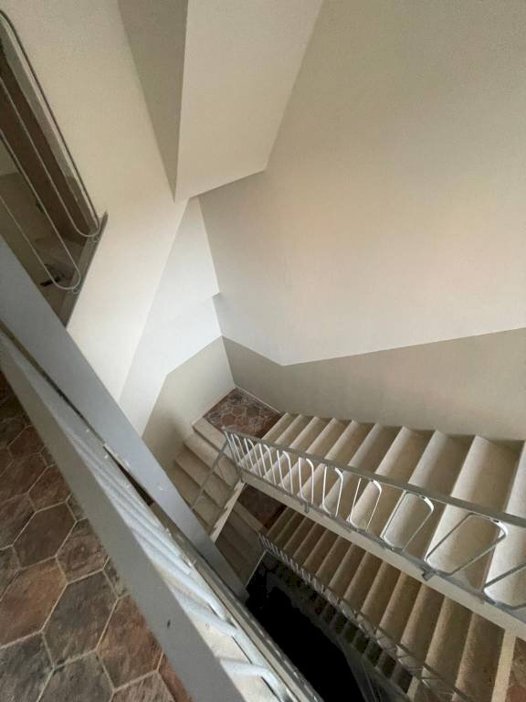 Scala - Two-room apartment via San Lorenzo, Alessandria - photo 3