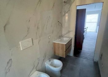 Bagno - Two-room apartment via San Lorenzo, Alessandria - photo 10