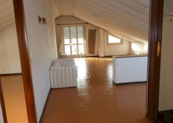 Disimpegno - Bilocale corso Enotria, Alba - foto 1