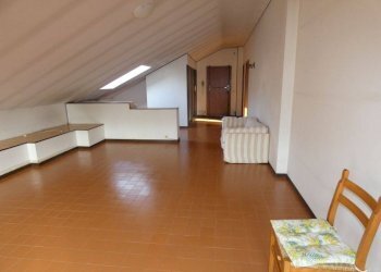 Salone - Bilocale corso Enotria, Alba - foto 2