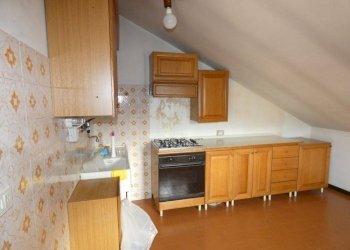 Cucina - Bilocale corso Enotria, Alba - foto 6