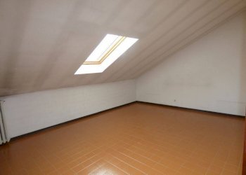 Stanza non arredata - Bilocale corso Enotria, Alba - foto 8