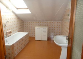 Bagno - Bilocale corso Enotria, Alba - foto 12