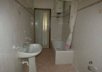 Bagno - Trilocale via Damiano Chiesa, Alba - foto 14