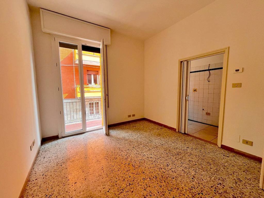 Cucina - Bilocale via della Repubblica, San Lazzaro di Savena - foto 1