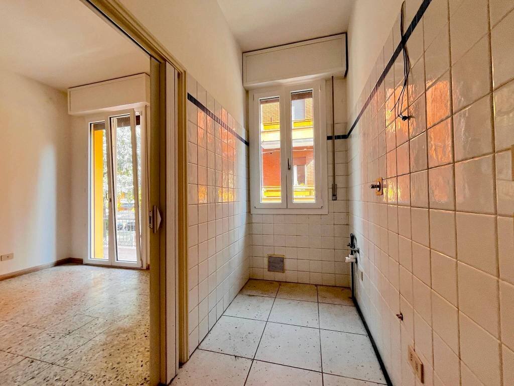 Cucina - Bilocale via della Repubblica, San Lazzaro di Savena - foto 3