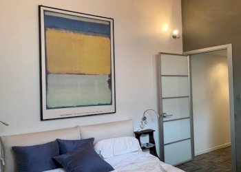 Camera da letto - Bilocale via Ugo Lenzi, 12B, Bologna (zona Centro Storico) - foto 11