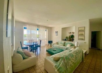 Salone - Four-room apartment piazza Ischia, Misano Adriatico - photo 9