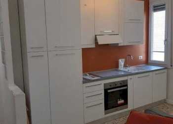 Sala da pranzo - Trilocale via Leonello Grossi, Bologna (zona Costa Saragozza) - foto 1