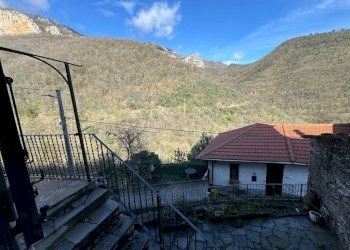 Vista - Three-room apartment via 24 Maggio, 27, Castelbianco - photo 7