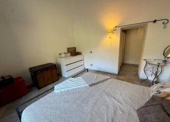 Camera da letto - Three-room apartment via 24 Maggio, 27, Castelbianco - photo 9