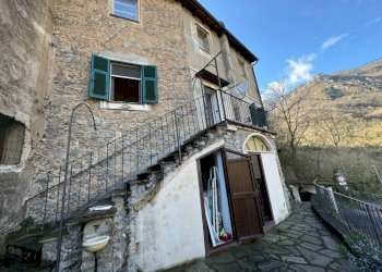 Facciata - Three-room apartment via 24 Maggio, 27, Castelbianco - photo 27