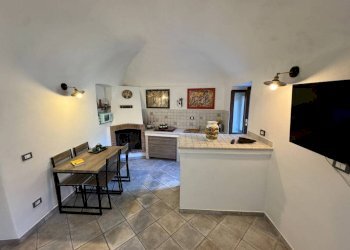 Salone - Three-room apartment via 24 Maggio, 27, Castelbianco - photo 5
