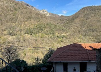Vista - Three-room apartment via 24 Maggio, 27, Castelbianco - photo 7