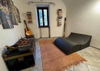 Salone - Three-room apartment via 24 Maggio, 27, Castelbianco - photo 12