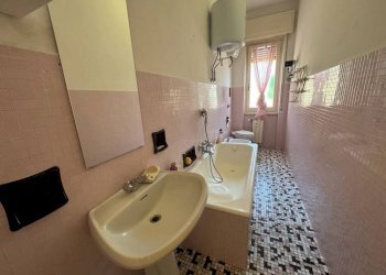 Bagno - Bilocale via Giovanni Opisso, Genova (zona Pegli) - foto 12