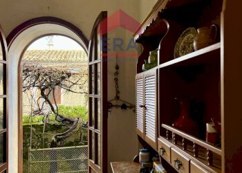 Soggiorno - Casa indipendente Via san Filippop
 
1, Erice - foto 1