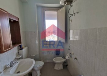 Bagno - Quadrilocale Viale Regione Siciliana
 
107, Trapani - foto 27