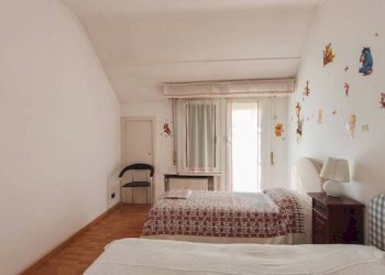 Camera da letto - Attic via Cadighiara, Genova (neighborhood Borgoratti) - photo 18
